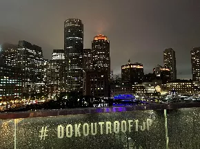 Lookout Rooftop Restaurant and Bar at Envoy Hotel